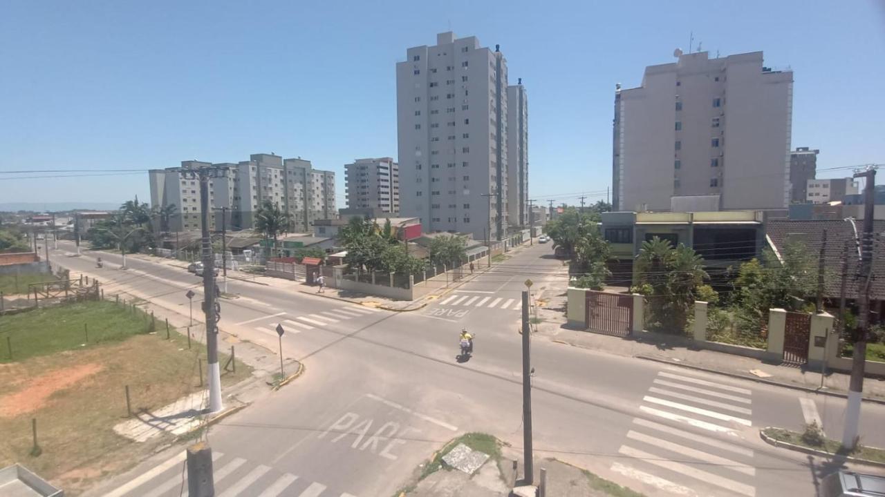 Sobrado Com Terraco E Area De Churrasqueira. 토레스 외부 사진